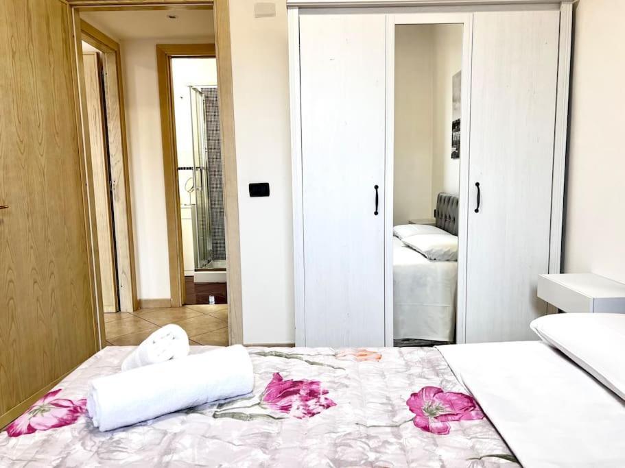 Comfyspot Apartment Rosia Exterior foto